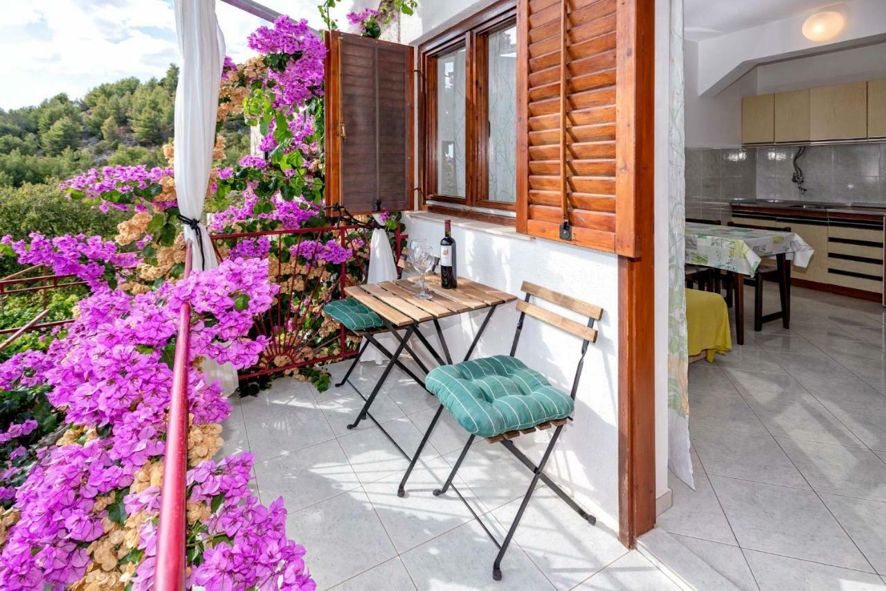 Apartment Franko Jelsa (Hvar)